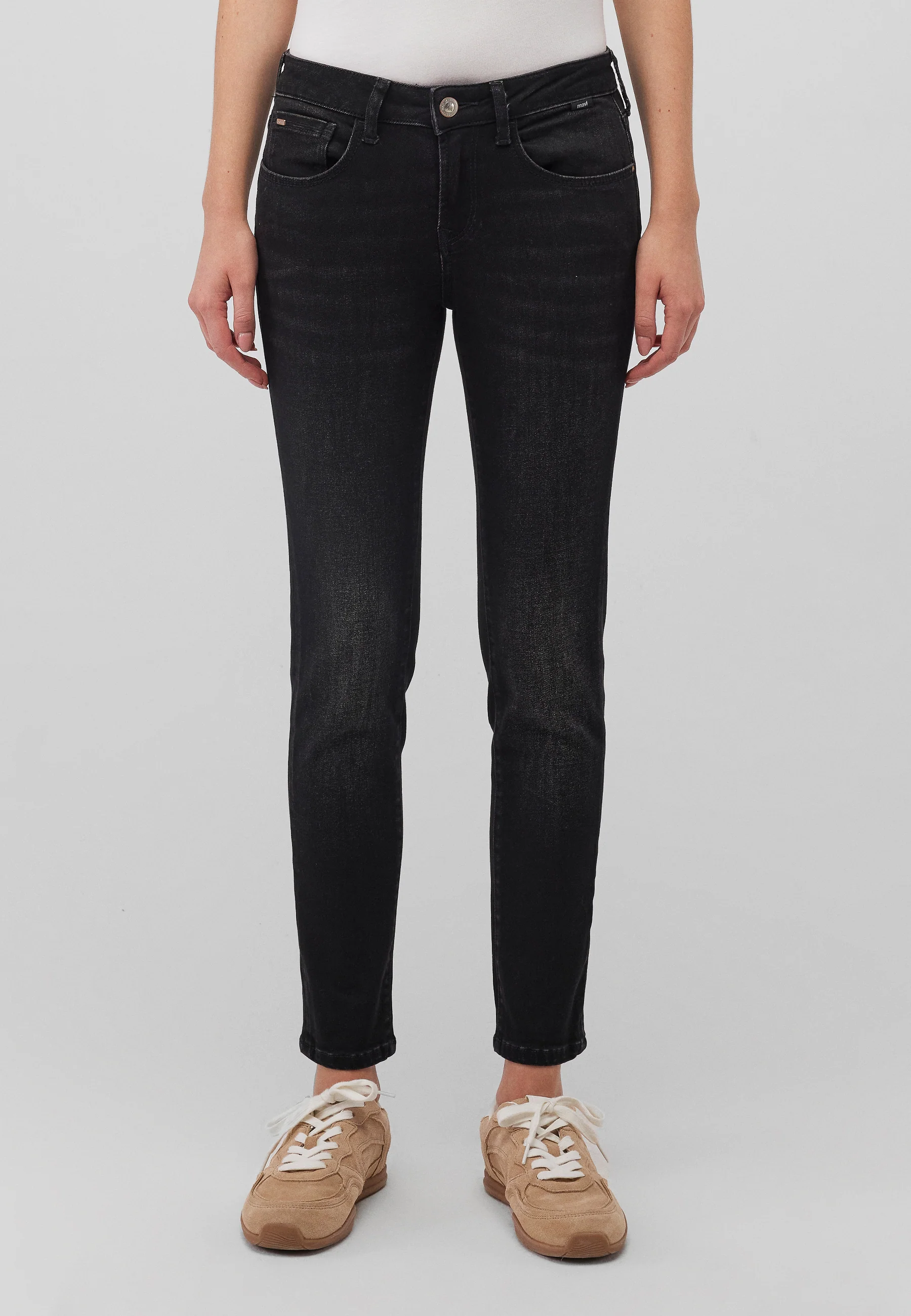ADA | Tapered Boyfriend, Mid-Rise - Image 3