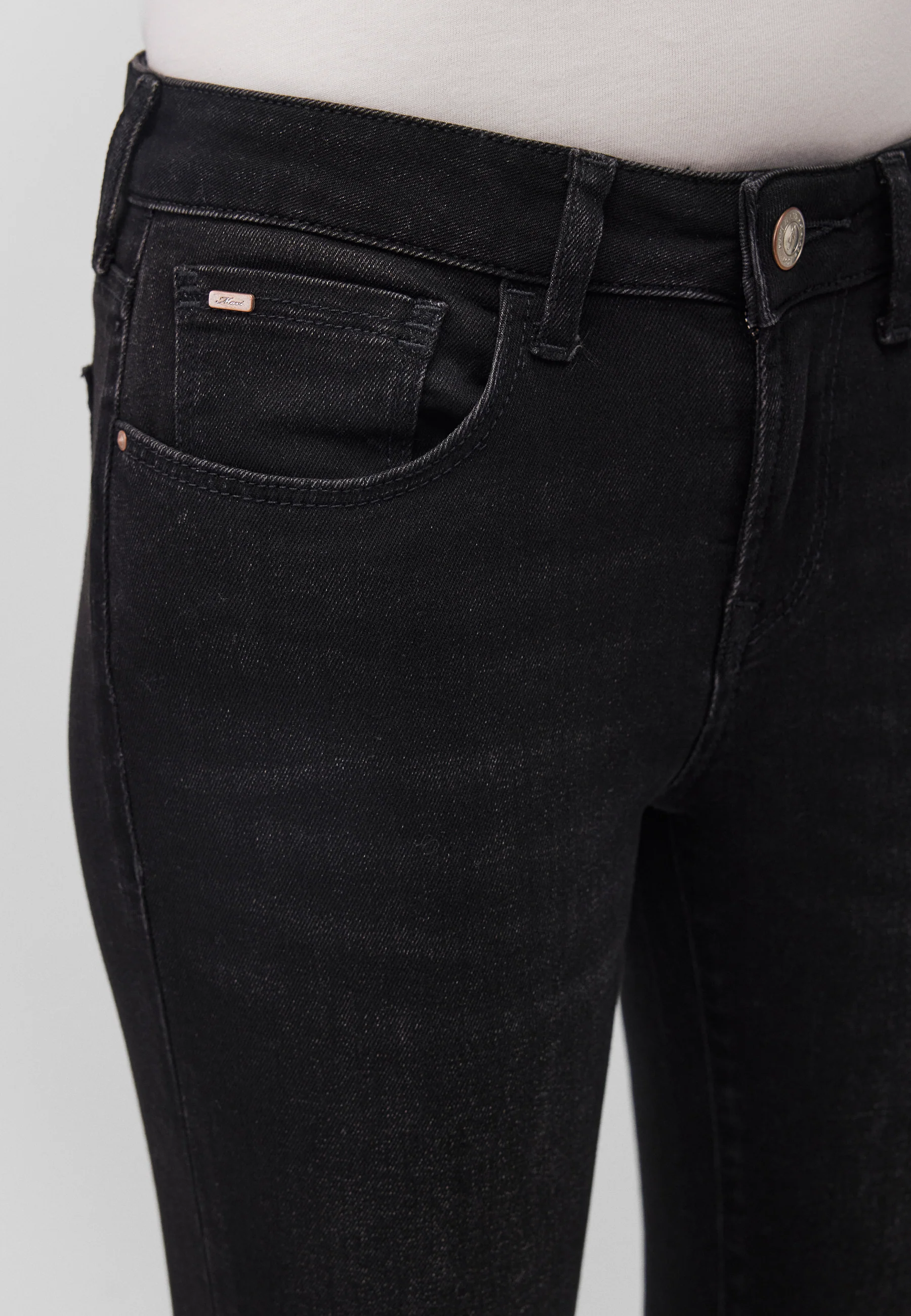 ADA | Tapered Boyfriend, Mid-Rise - Image 5