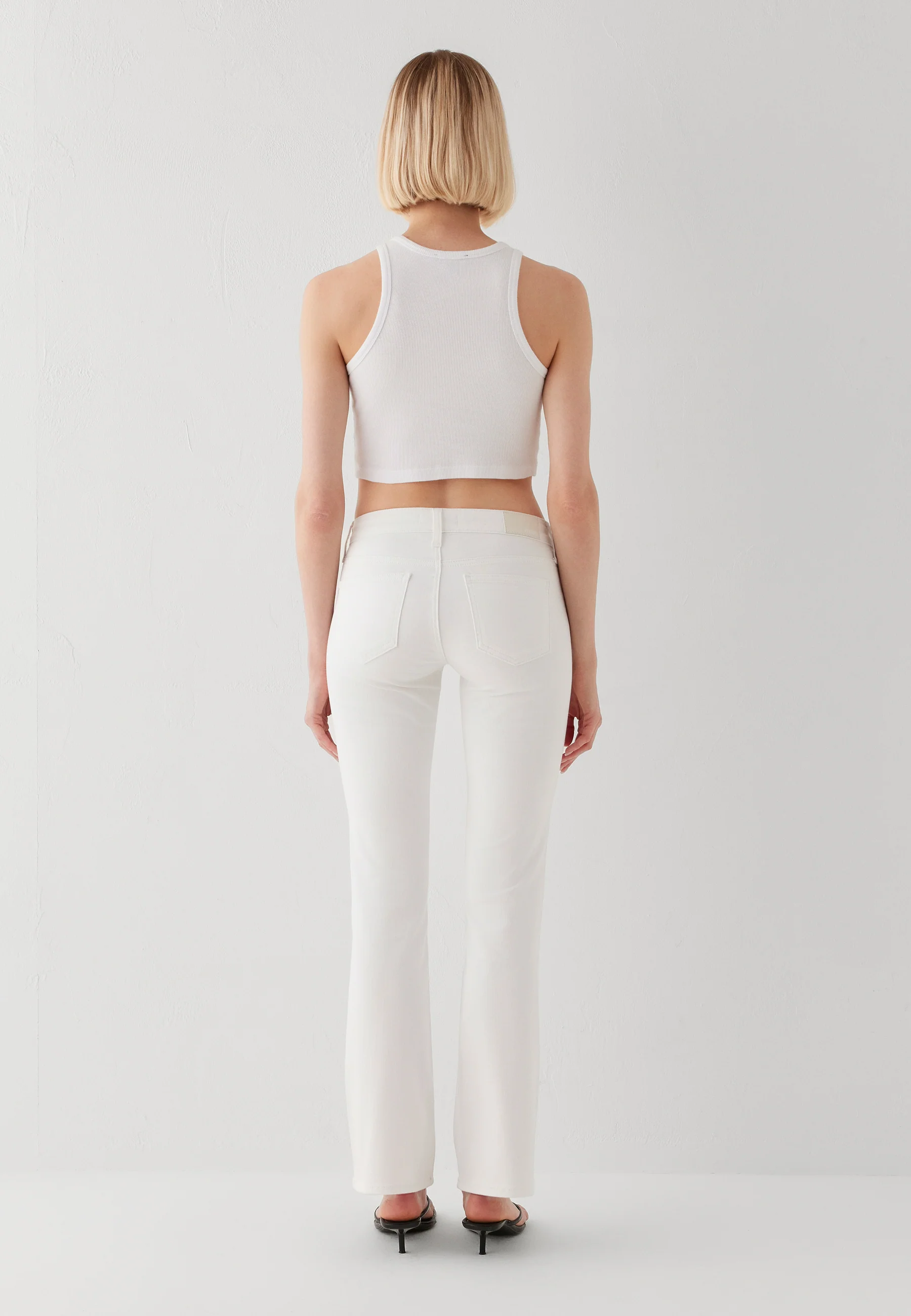 BELLA MID-RISE | Mid-Rise, Slim Bootcut - Image 5