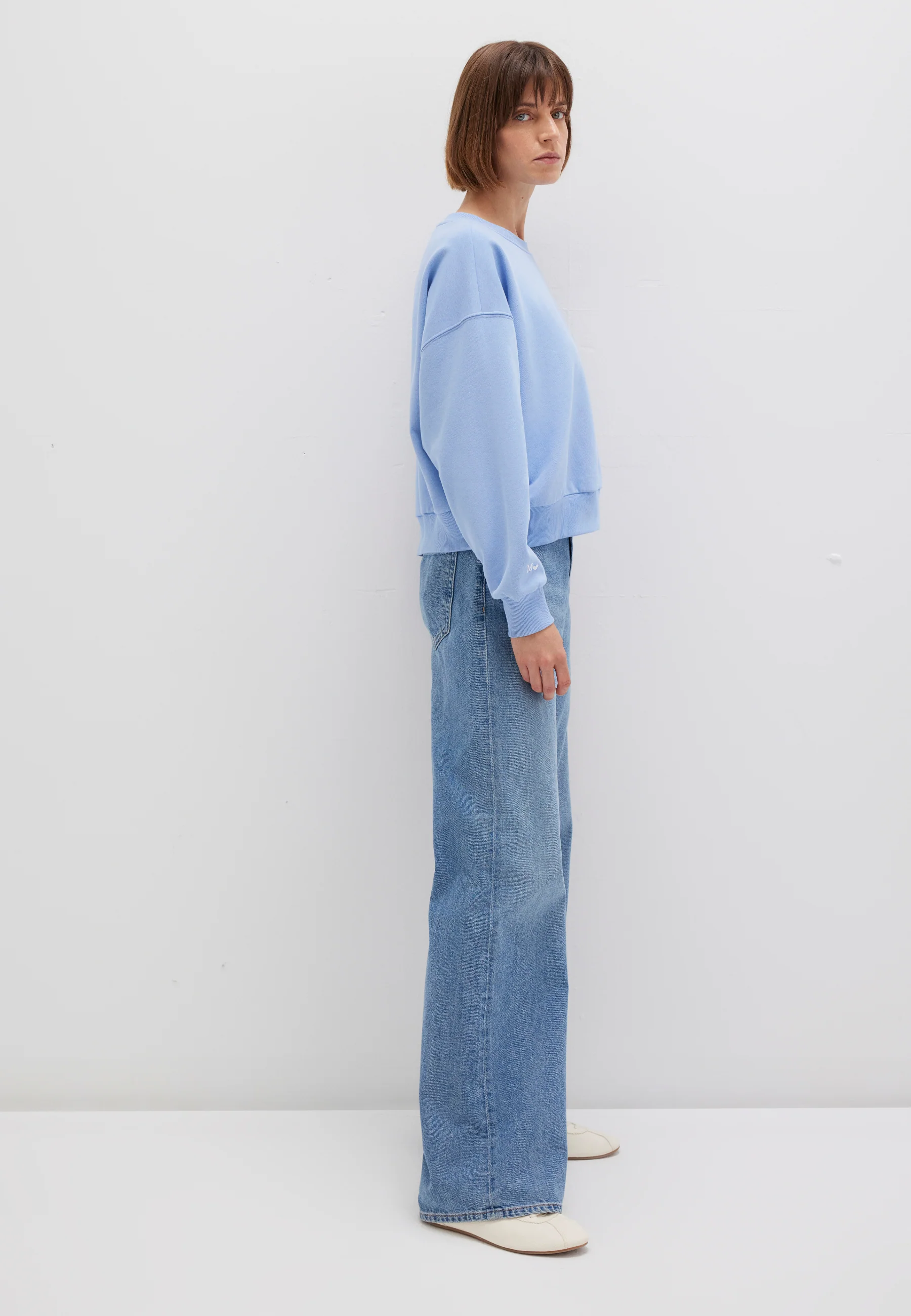 CREW NECK SWEATSHIRT | Sweatshirt mit kleiner Stickerei - Image 3