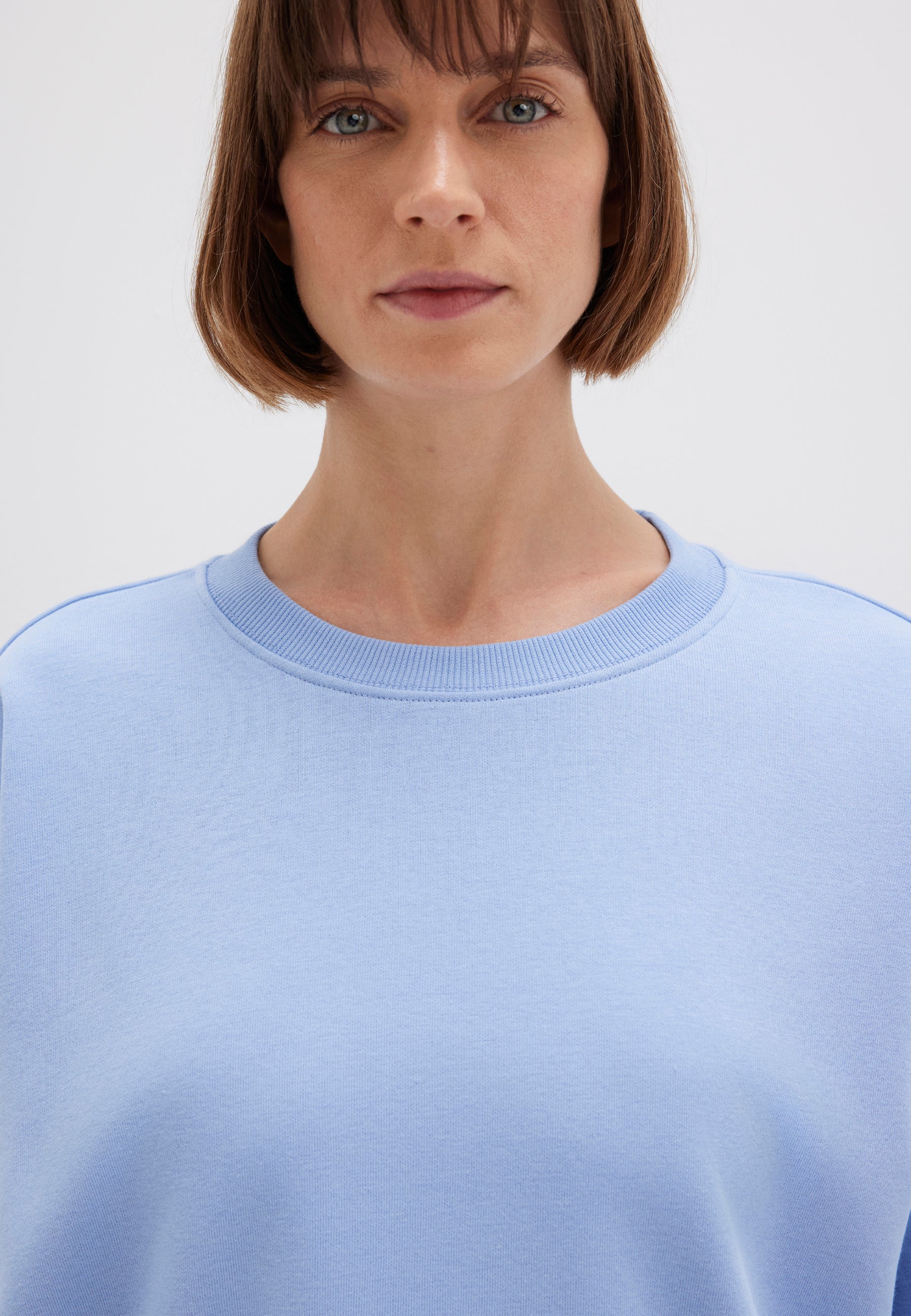CREW NECK SWEATSHIRT | Sweatshirt mit kleiner Stickerei - Image 6