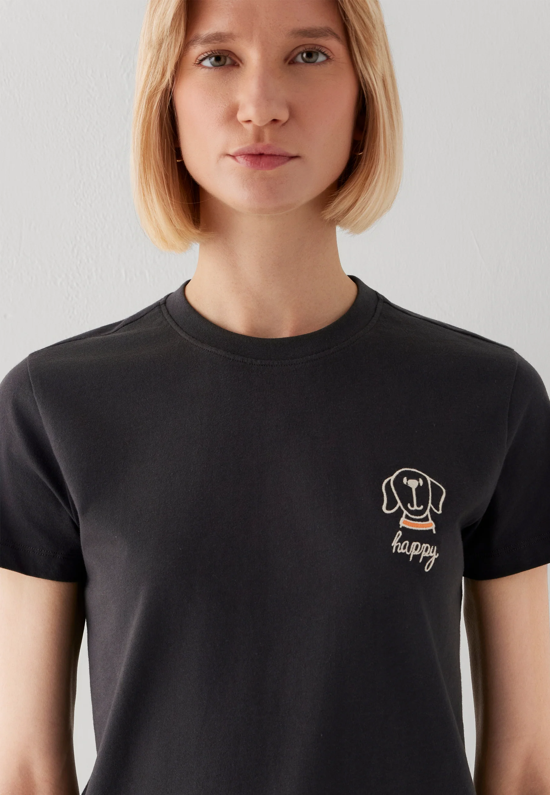 DOG PRINTED TSHIRT | T-Shirt mit Hund-Stickerei - Image 6