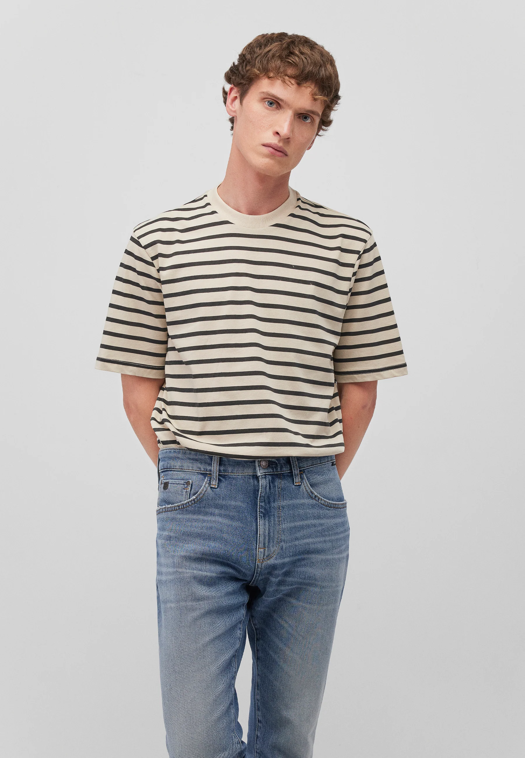 T-SHIRT | Gestreiftes T-Shirt