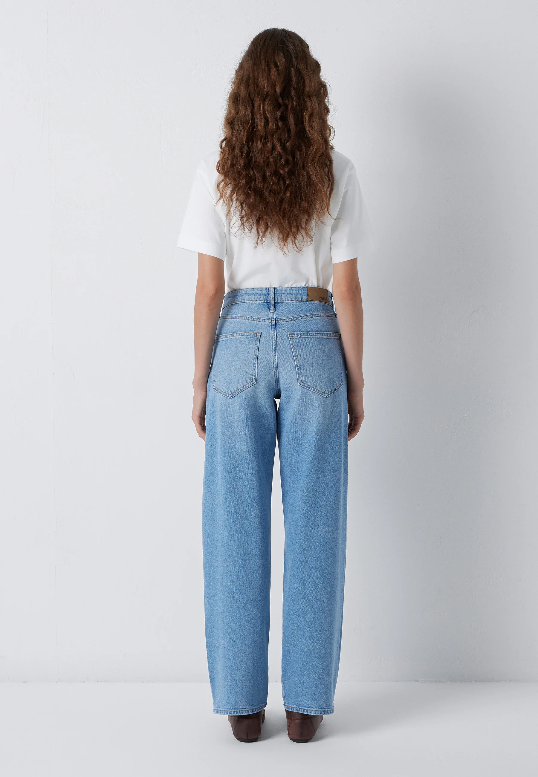 LEILA | High-Rise, Baggy Jeans - Image 5