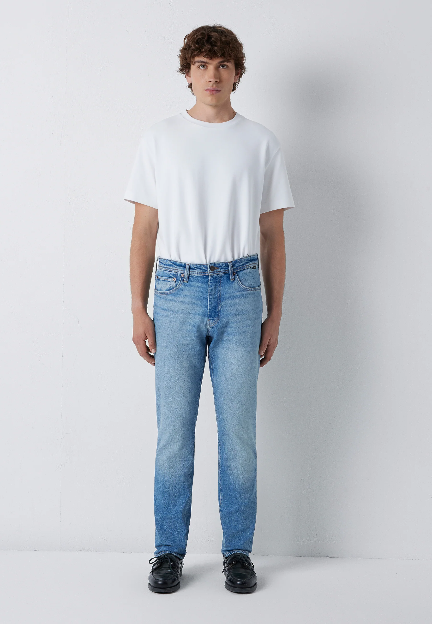 MUNICH | Straight Tapered - Image 3