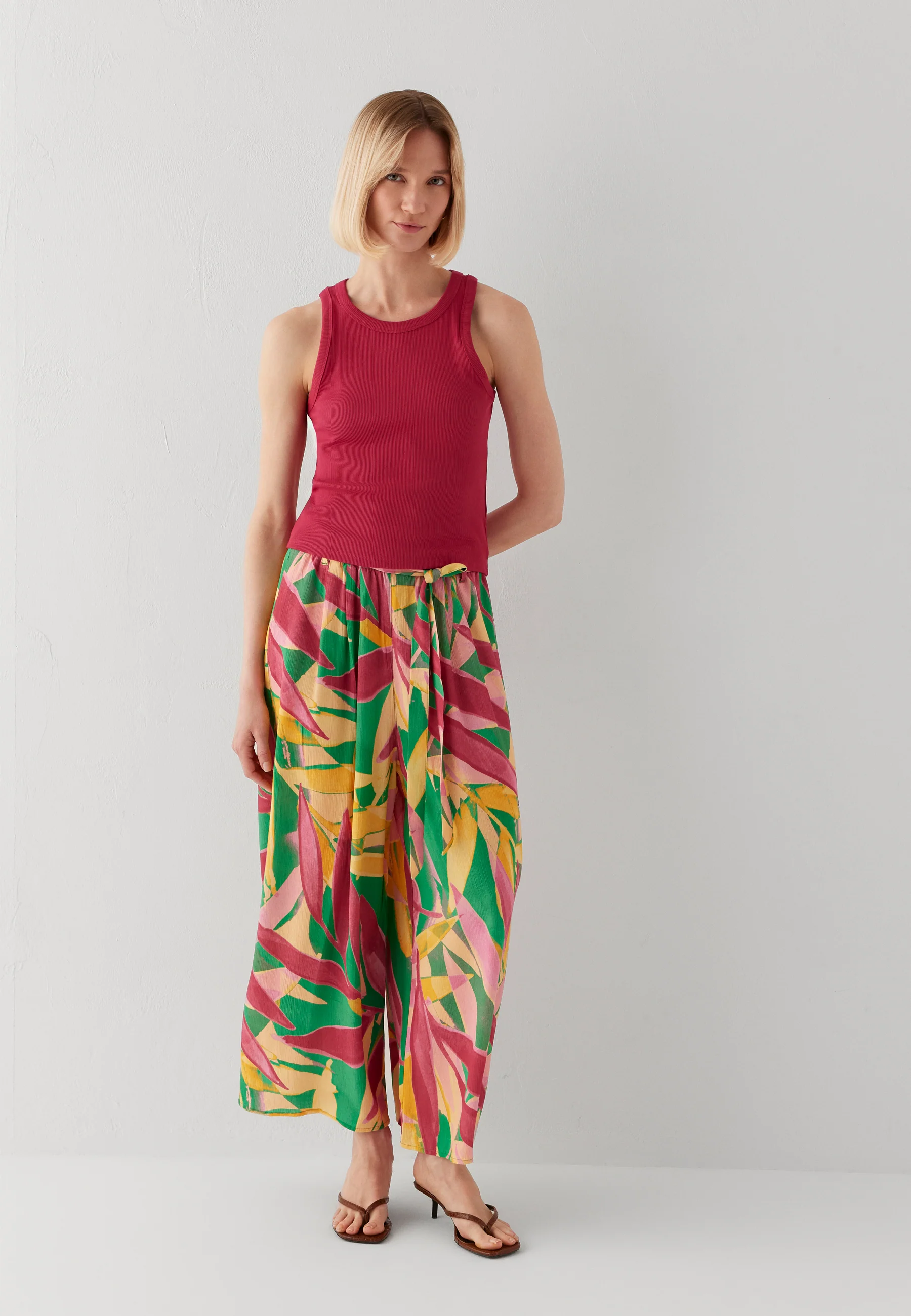 NONSLEEVE JERSEY | Tank Top - Image 3