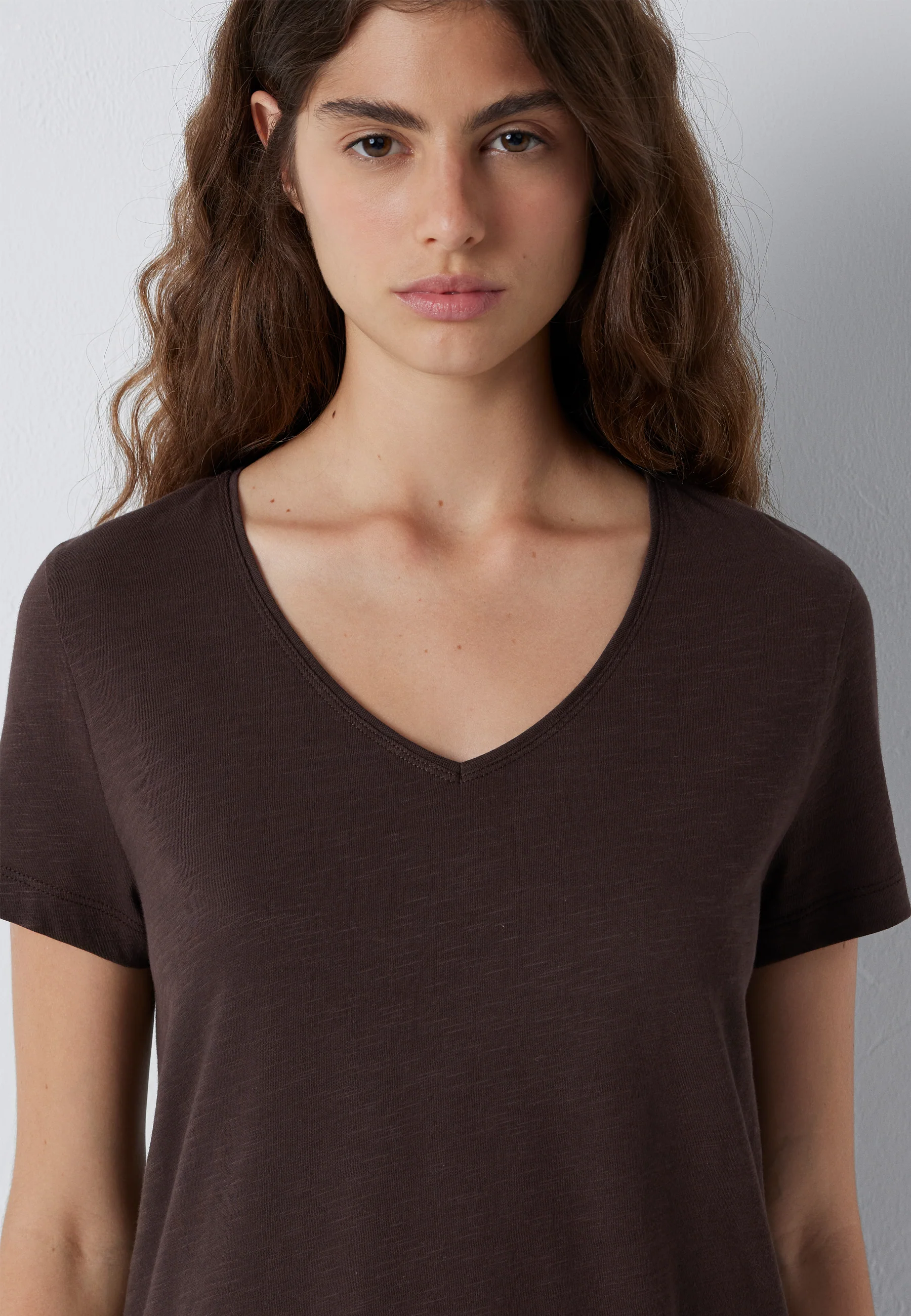 SHORT SLEEVE BASIC T-SHIRT | Basic T-Shirt - Image 6