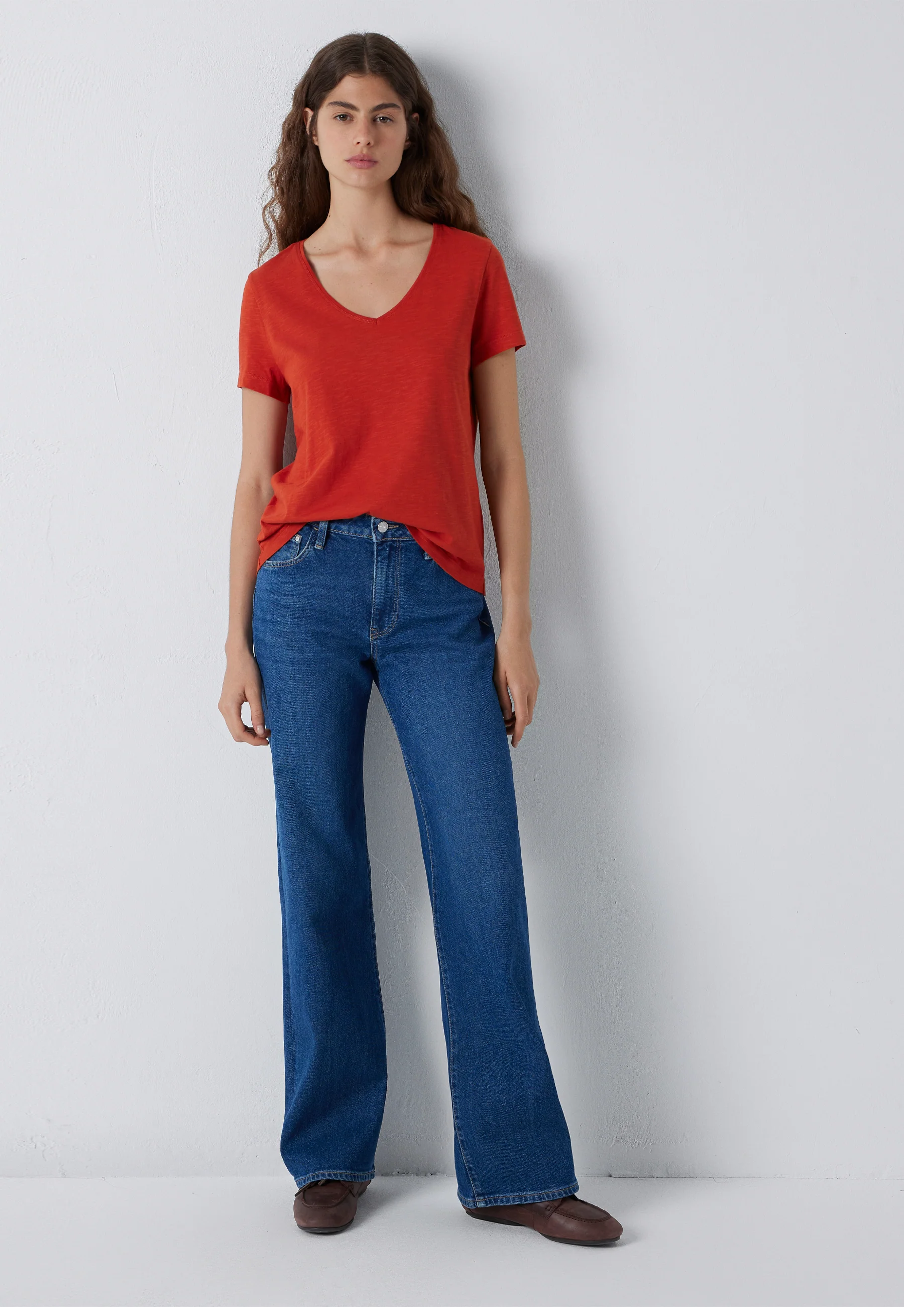 SHORT SLEEVE BASIC T-SHIRT | Basic T-Shirt - Image 3