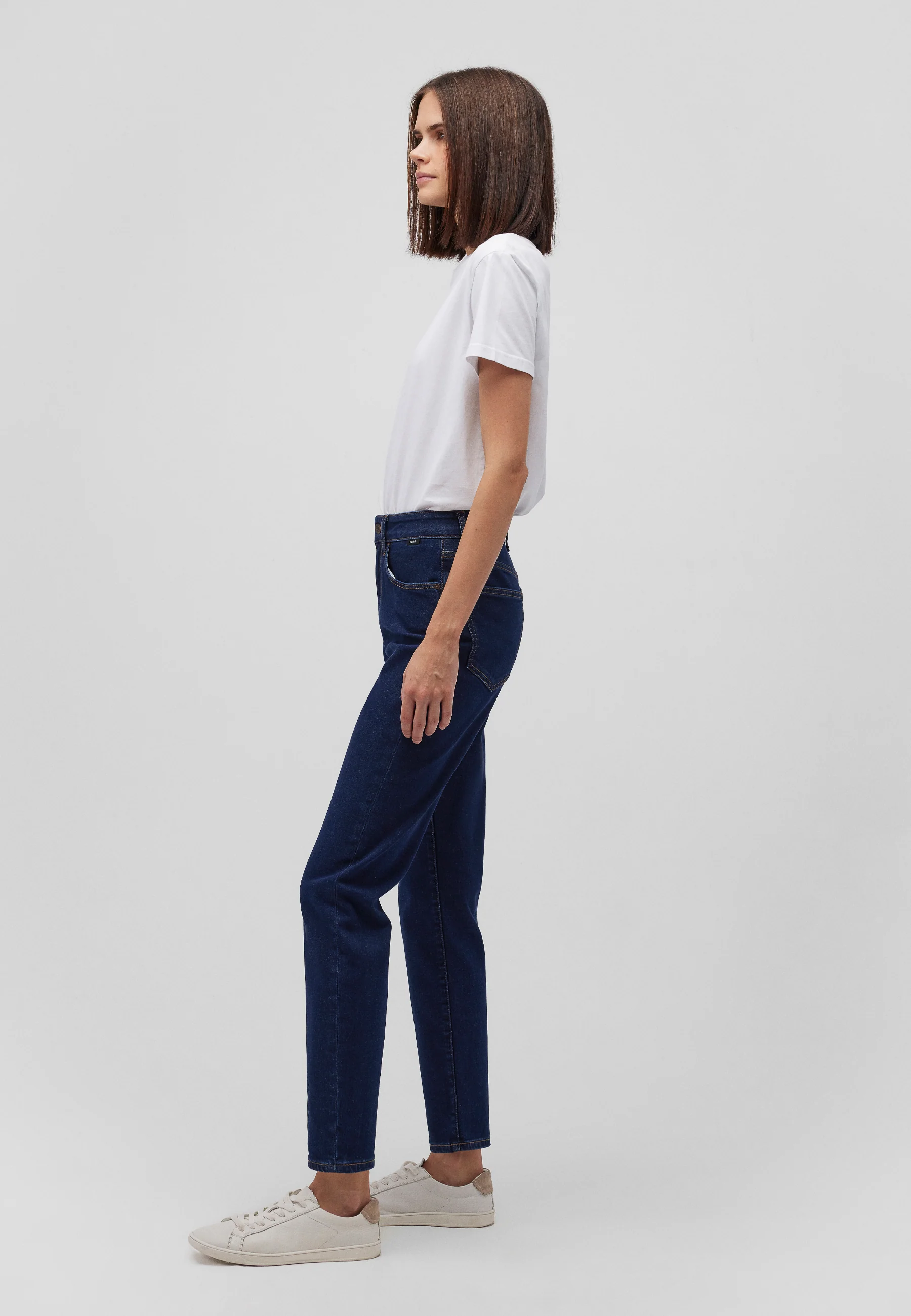 STAR | Iconic High-Rise, Mom Jeans - Image 4