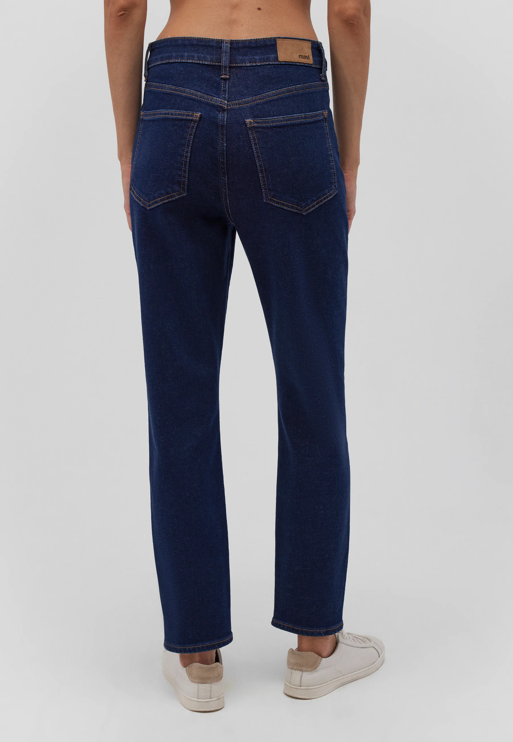 STAR | Iconic High-Rise, Mom Jeans - Image 6