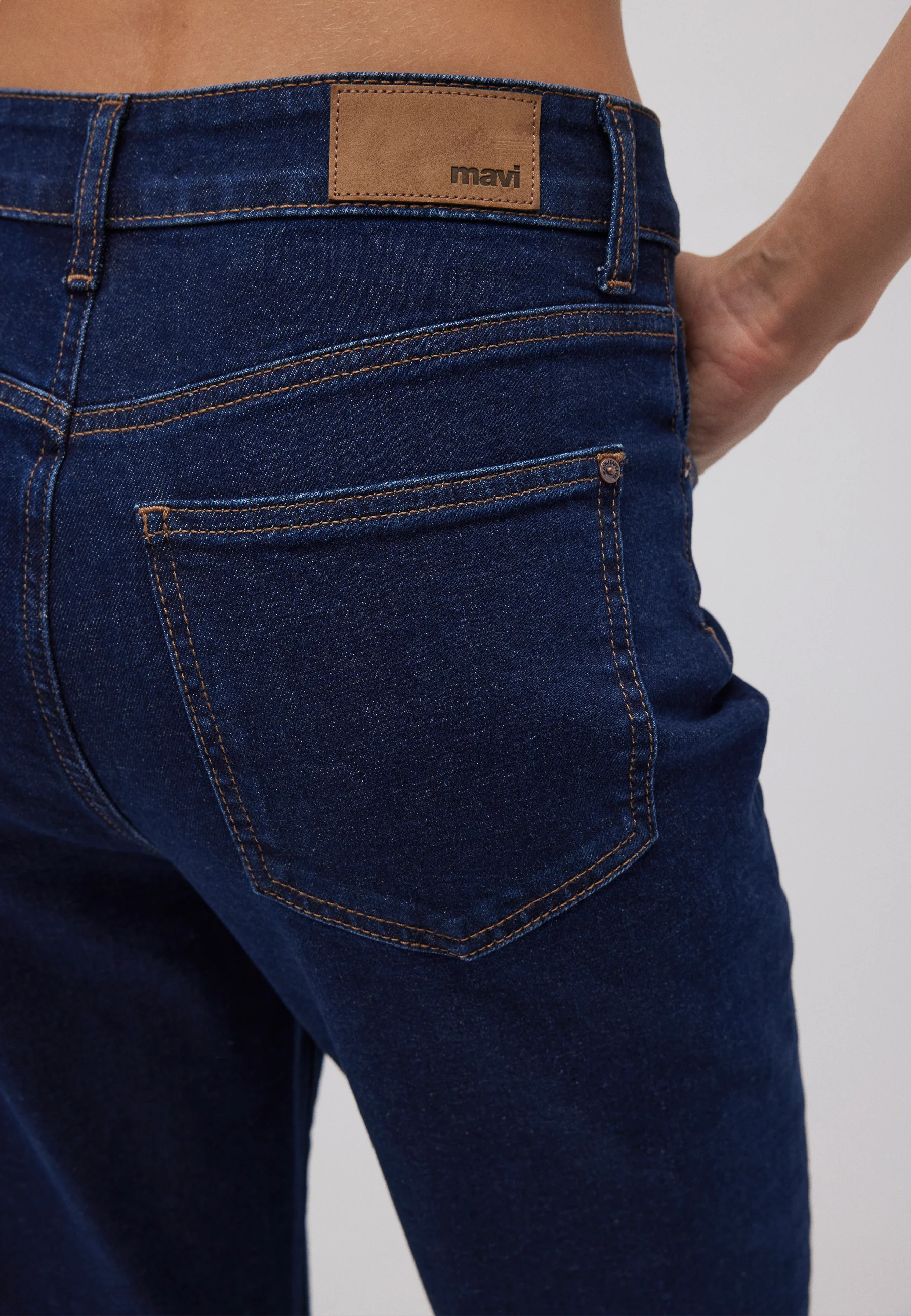 STAR | Iconic High-Rise, Mom Jeans - Image 7